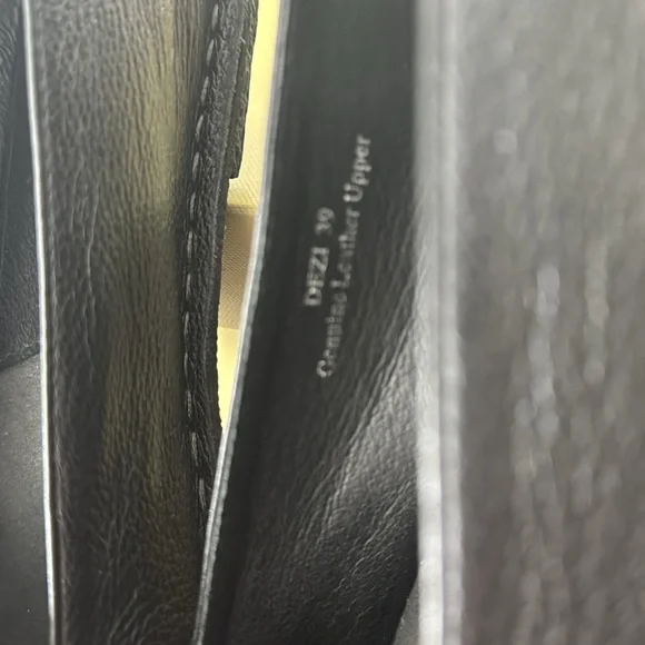 L’Artiste by Spring Step Women's Dezi Flat black leather slip on shoe si… - Picture 5 of 8